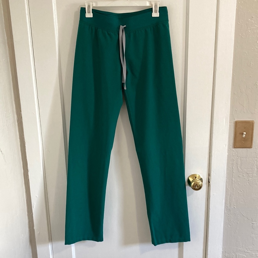 Figs scrub pants